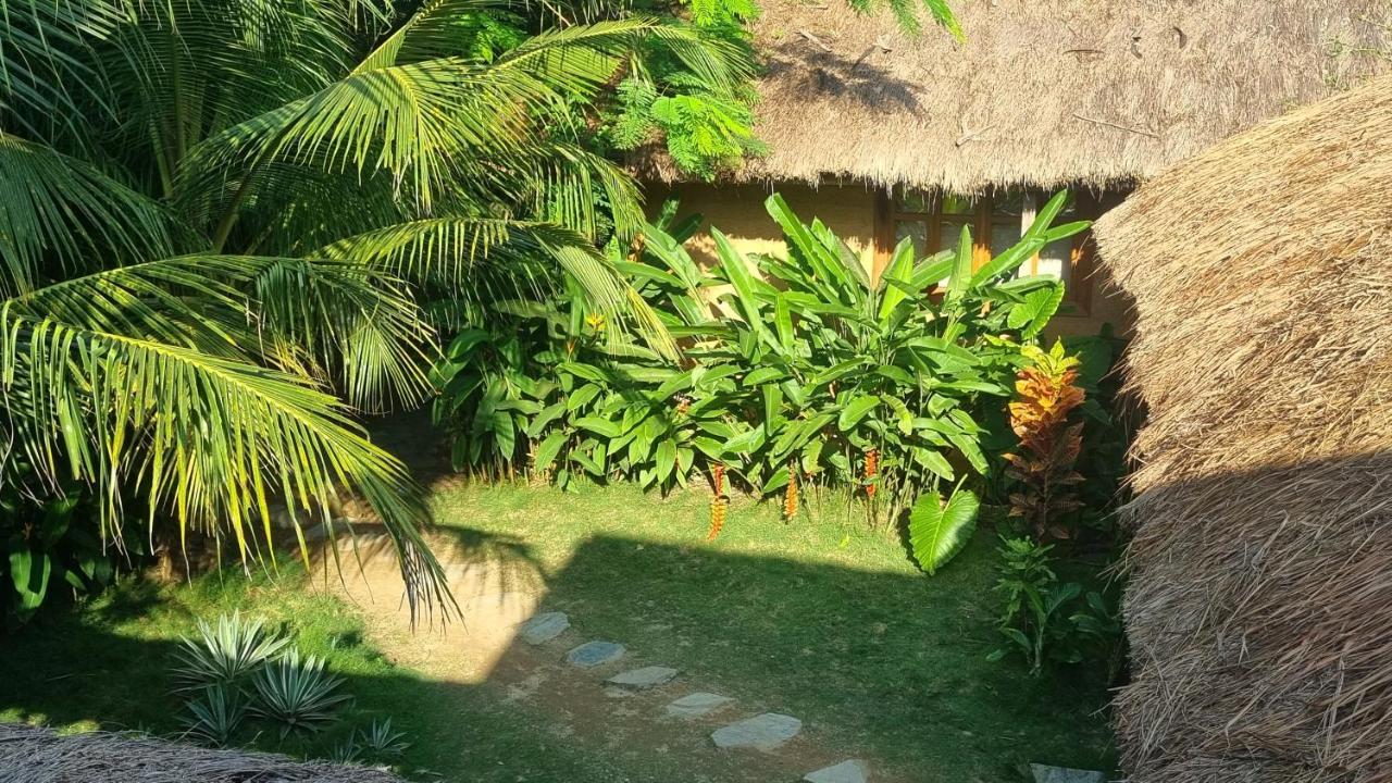 Ahanta Eco Lodge Busua Exterior photo